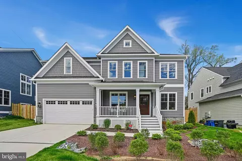 5915 Lone Oak Dr, Bethesda, MD 20814