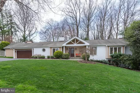 7800 English Way, Bethesda, MD 20817