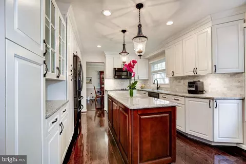 Kitchen - 18112 Carrisa Way, Olney, MD 20832 photo 8 of 9