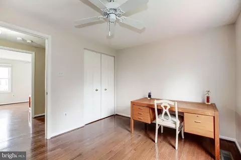 Bedroom - 18112 Carrisa Way, Olney, MD 20832 photo 9 of 10