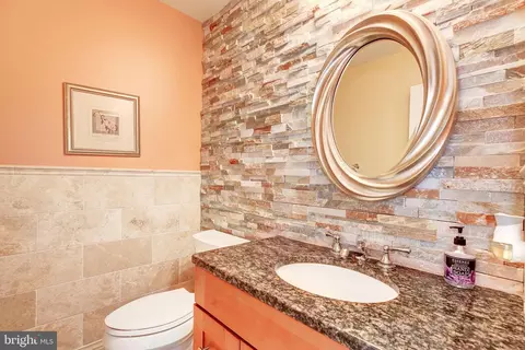 Bath - 18112 Carrisa Way, Olney, MD 20832 photo 2 of 9