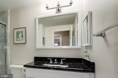 Bath - 18112 Carrisa Way, Olney, MD 20832 photo 7 of 9