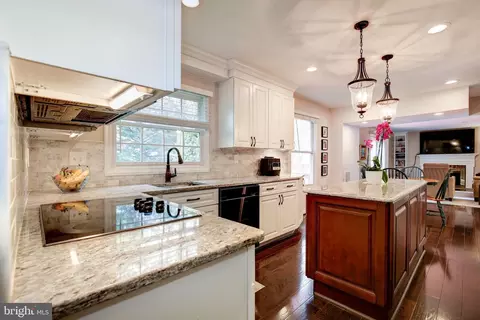 Kitchen - 18112 Carrisa Way, Olney, MD 20832 photo 9 of 9