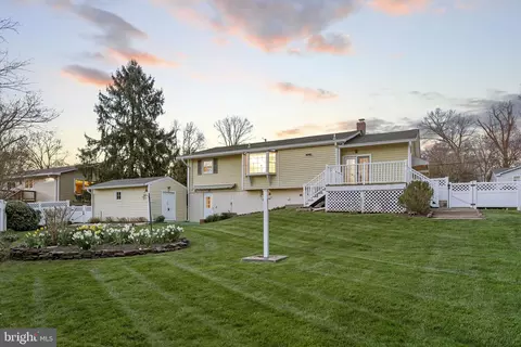 Exterior - 203 Hutton St, Gaithersburg, MD 20877 photo 9 of 13