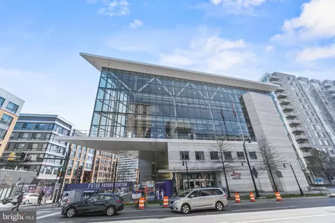 Exterior - 575 Thayer Ave #206, Silver Spring, MD 20910 photo 6 of 6