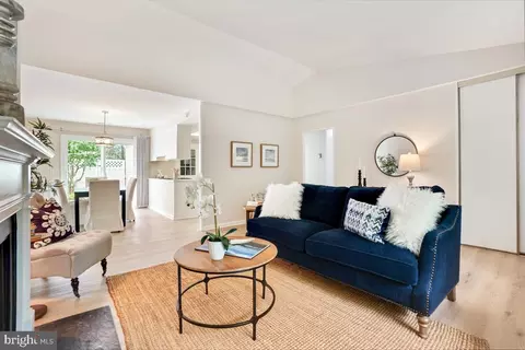 Living - 3654 Edelmar Ter #120, Silver Spring, MD 20906 photo 2 of 2