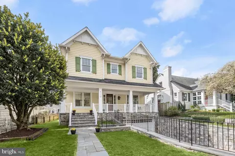 4710 Chevy Chase Blvd, Chevy Chase, MD 20815