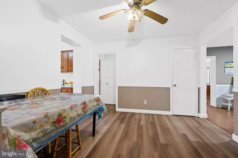 Bedroom - 2908 Dawson Ave, Silver Spring, MD 20902 photo 2 of 11