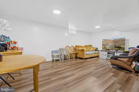 Living - 2908 Dawson Ave, Silver Spring, MD 20902 photo 4 of 7