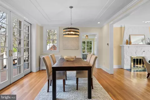 Dining - 1203 Highland Dr, Silver Spring, MD 20910 photo 4 of 7