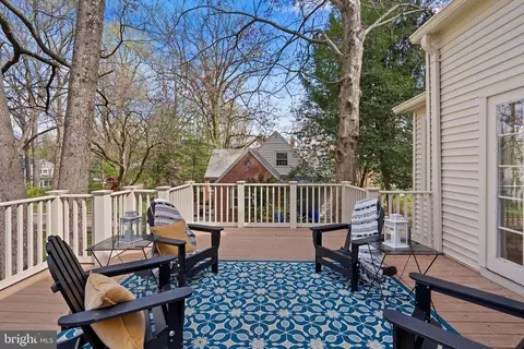 Exterior - 1203 Highland Dr, Silver Spring, MD 20910 photo 6 of 11