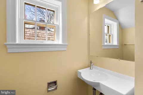 Bath - 1203 Highland Dr, Silver Spring, MD 20910 photo 4 of 5