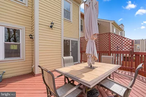 Exterior - 2946 Schoolhouse Cir, Silver Spring, MD 20902 photo 4 of 7