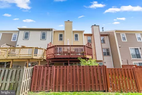 Exterior - 2946 Schoolhouse Cir, Silver Spring, MD 20902 photo 6 of 7
