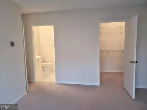 Bedroom - 15301 Pine Orchard Dr #86-2H, Silver Spring, MD 20906 photo 1 of 3