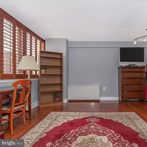 Bedroom - 1220 Blair Mill Rd #107, Silver Spring, MD 20910 photo 4 of 6