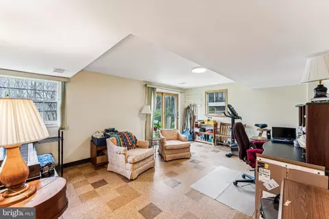 Other - 921 Loxford Ter, Silver Spring, MD 20901 photo 2 of 6