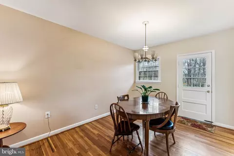 Dining - 921 Loxford Ter, Silver Spring, MD 20901 photo 1 of 2
