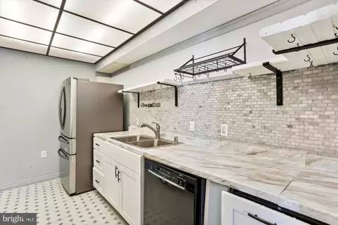 15202 Hyde Park Dr #36-B, Silver Spring, MD 20906 photo 8