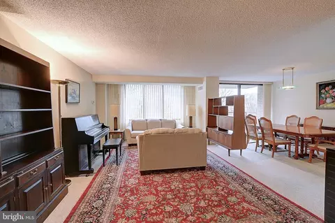 5225 Pooks Hill Rd #611N, Bethesda, MD 20814