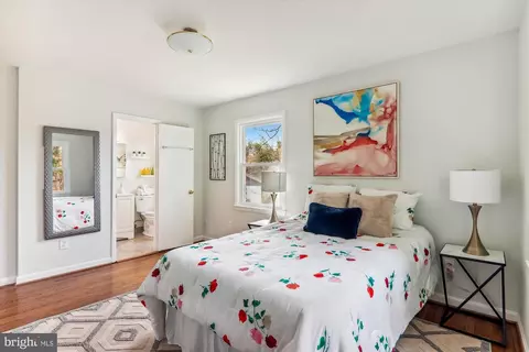 Bedroom - 10810 Meadowhill Rd, Silver Spring, MD 20901 photo 1 of 2