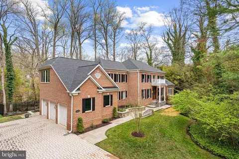 11113 Ralston Rd, Rockville, MD 20852