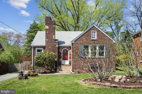 9939 Moss Ave, Silver Spring, MD 20901