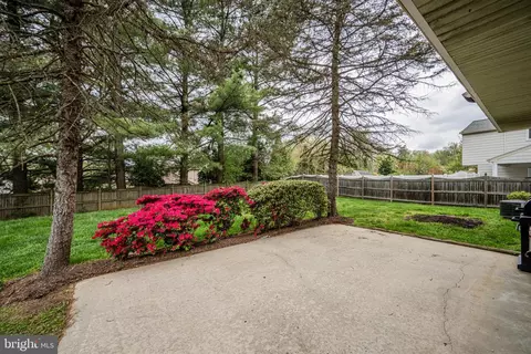 Exterior - 14808 Mistletoe Ct, Silver Spring, MD 20905 photo 7 of 12