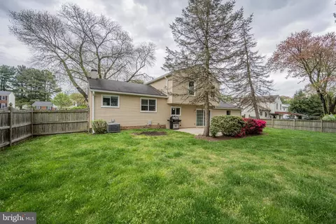 Exterior - 14808 Mistletoe Ct, Silver Spring, MD 20905 photo 10 of 12