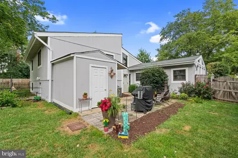 Exterior - 19508 Wootton Ave, Poolesville, MD 20837 photo 4 of 7