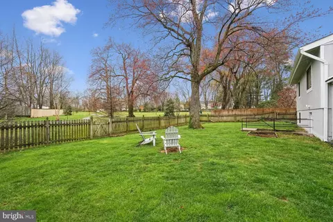 Exterior - 19508 Wootton Ave, Poolesville, MD 20837 photo 5 of 7