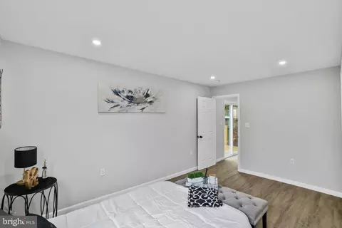 Bedroom - 2800 Sheraton St, Silver Spring, MD 20906 photo 2 of 5