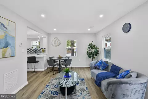 Living - 2800 Sheraton St, Silver Spring, MD 20906 photo 3 of 6