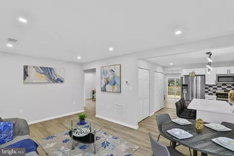 Living - 2800 Sheraton St, Silver Spring, MD 20906 photo 4 of 6