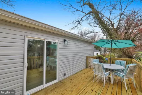 Exterior - 2800 Sheraton St, Silver Spring, MD 20906 photo 4 of 5
