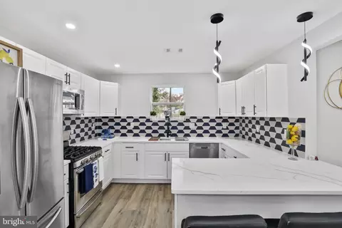 Kitchen - 2800 Sheraton St, Silver Spring, MD 20906 photo 1 of 5