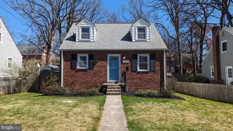 10417 Grandin Rd, Silver Spring, MD 20902