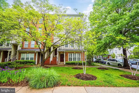 658 A Main St #658A, Gaithersburg, MD 20878