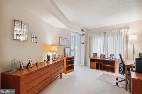Bedroom - 14809 Pennfield Cir #401, Silver Spring, MD 20906 photo 7 of 8