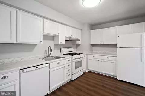 786 Quince Orchard Blvd #101, Gaithersburg, MD 20878