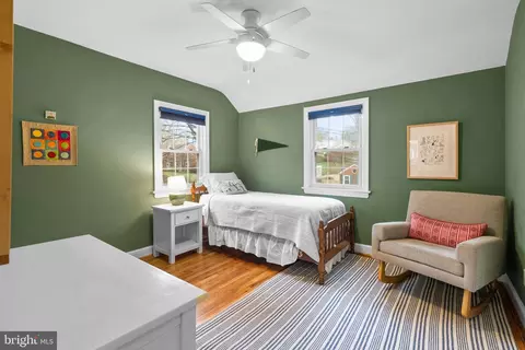 Bedroom - 10115 Big Rock Rd, Silver Spring, MD 20901 photo 7 of 8