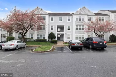 2609 Camelback Ln #6-11, Silver Spring, MD 20906
