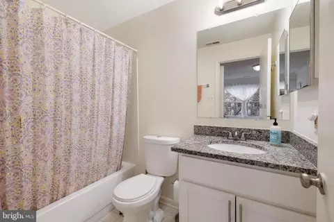Bath - 2609 Camelback Ln #6-11, Silver Spring, MD 20906 photo 2 of 2