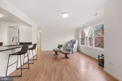 Dining - 2609 Camelback Ln #6-11, Silver Spring, MD 20906 photo 1 of 1