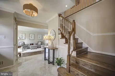 Entry Way - 9 Sunrise Ct, Potomac, MD 20854 photo 2 of 2