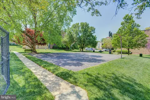 9907 Blundon Dr #5-101, Silver Spring, MD 20902 photo 23