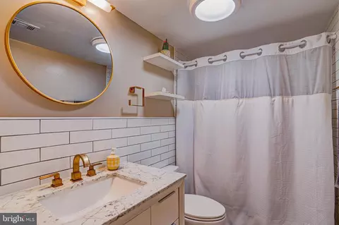 9907 Blundon Dr #5-101, Silver Spring, MD 20902 photo 10
