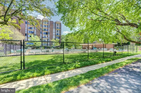 9907 Blundon Dr #5-101, Silver Spring, MD 20902 photo 21