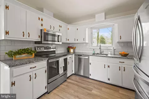 Kitchen - 10608 Shady Cir, Silver Spring, MD 20903 photo 2 of 4
