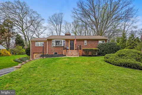 10608 Shady Cir, Silver Spring, MD 20903